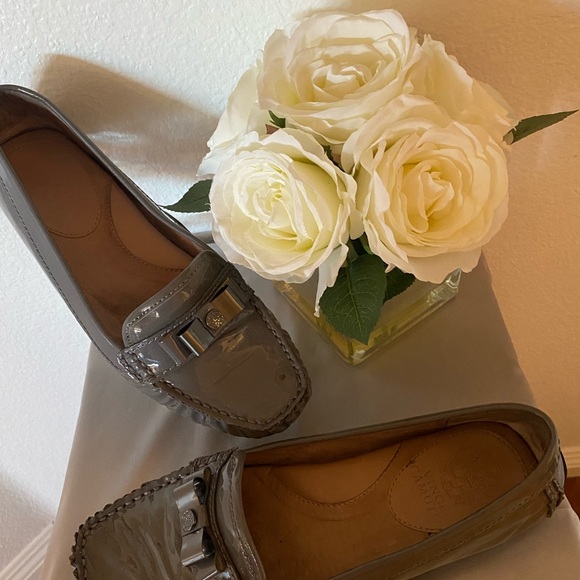 Vince Camuto VC Palmira Kid Patent 8M - Picture 5 of 7